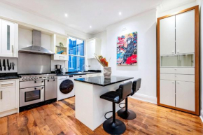Maida Vale Mansions 2 bed -by Out of Office Lifestyle